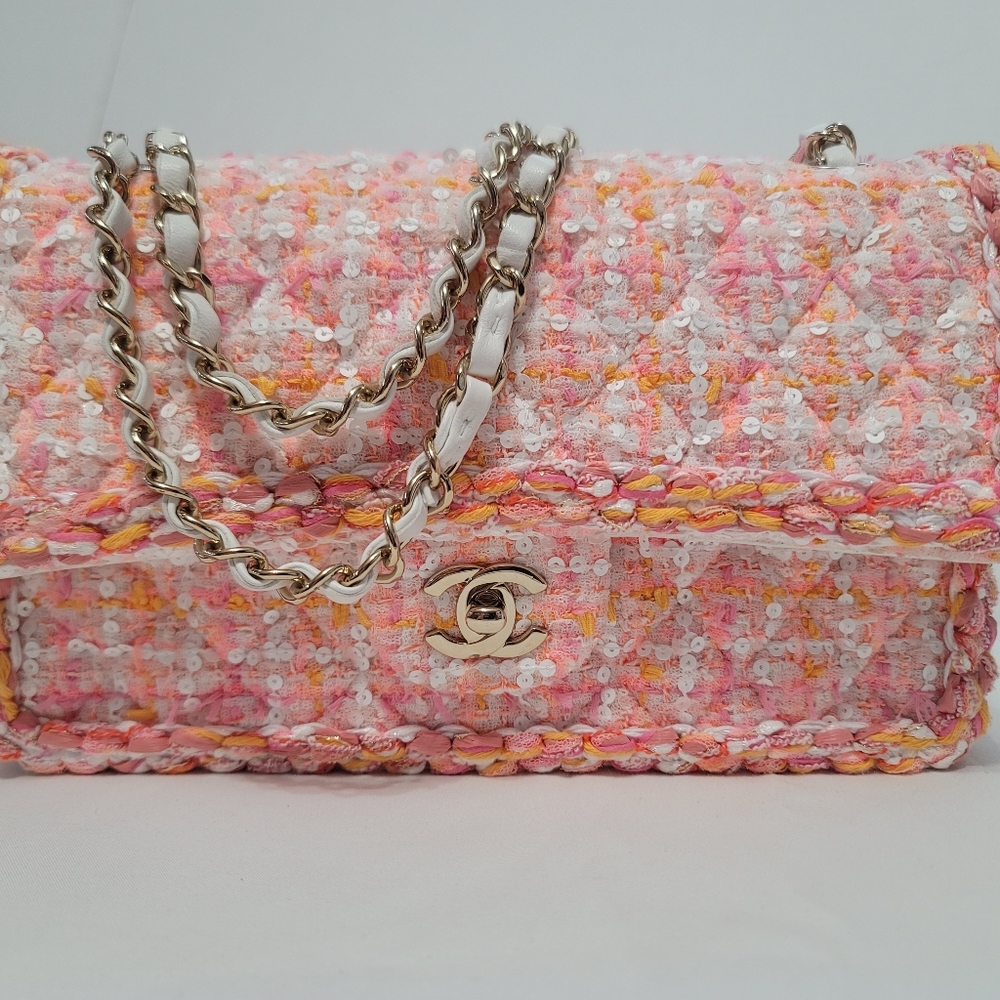 CHANEL RUNWAY CLASSIC Medium Double Flap Bag